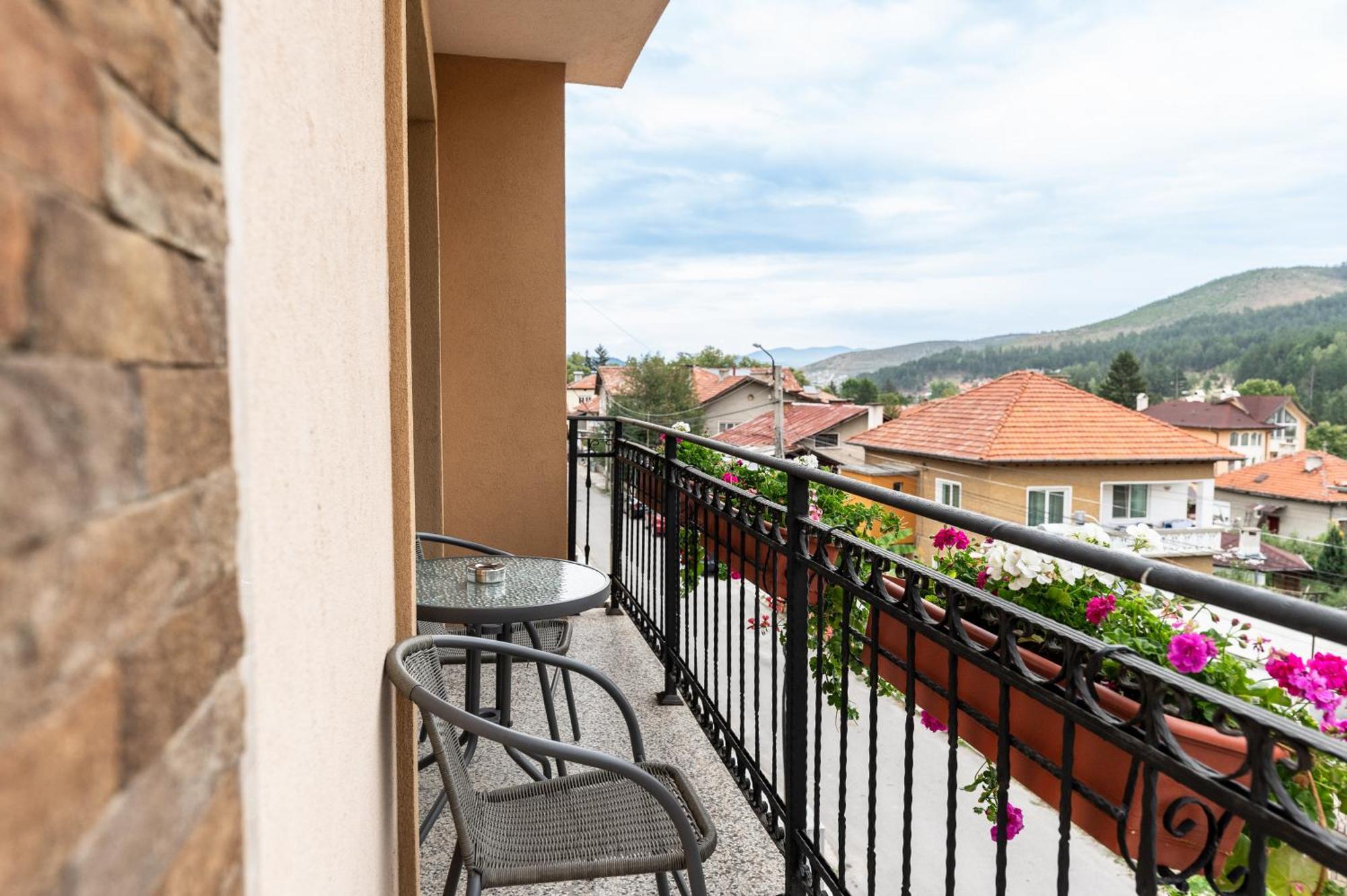Beluga Guest House Βέλινγκραντ Εξωτερικό φωτογραφία